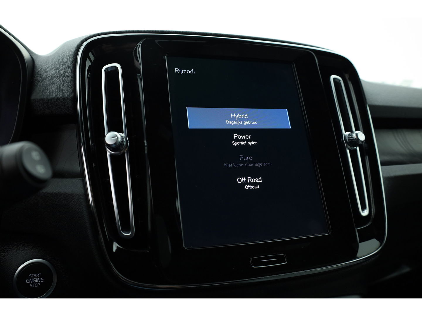 Volvo XC40 1.5 T5 Plug-in hybrid Core Bright | Facelift | ACC | 360 camera | Elek. Stoelen | Blis | Stoel + stuurverw. | Tailord Wool