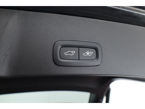 Volvo XC40 1.5 T5 Plug-in hybrid Core Bright | Facelift | ACC | 360 camera | Elek. Stoelen | Blis | Stoel + stuurverw. | Tailord Wool