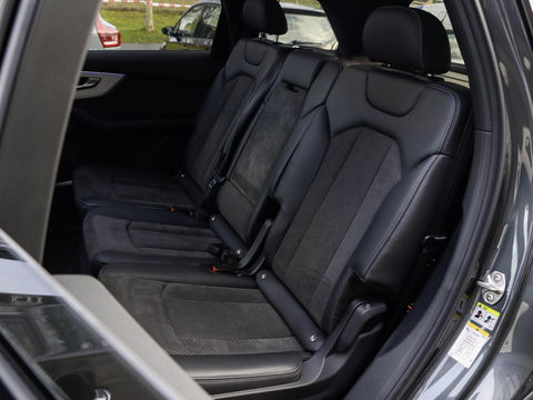 Audi SQ7 4.0 TFSI Quattro 7p 507PK Softclose Panodak B&O Trekhaak Standkachel HUD Adaptive