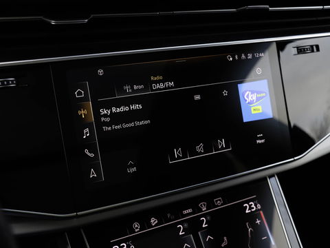 Audi SQ7 4.0 TFSI Quattro 7p 507PK Softclose Panodak B&O Trekhaak Standkachel HUD Adaptive