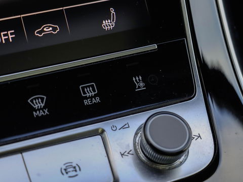 Audi SQ7 4.0 TFSI Quattro 7p 507PK Softclose Panodak B&O Trekhaak Standkachel HUD Adaptive