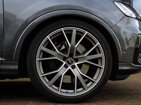 Audi SQ7 4.0 TFSI Quattro 7p 507PK Softclose Panodak B&O Trekhaak Standkachel HUD Adaptive