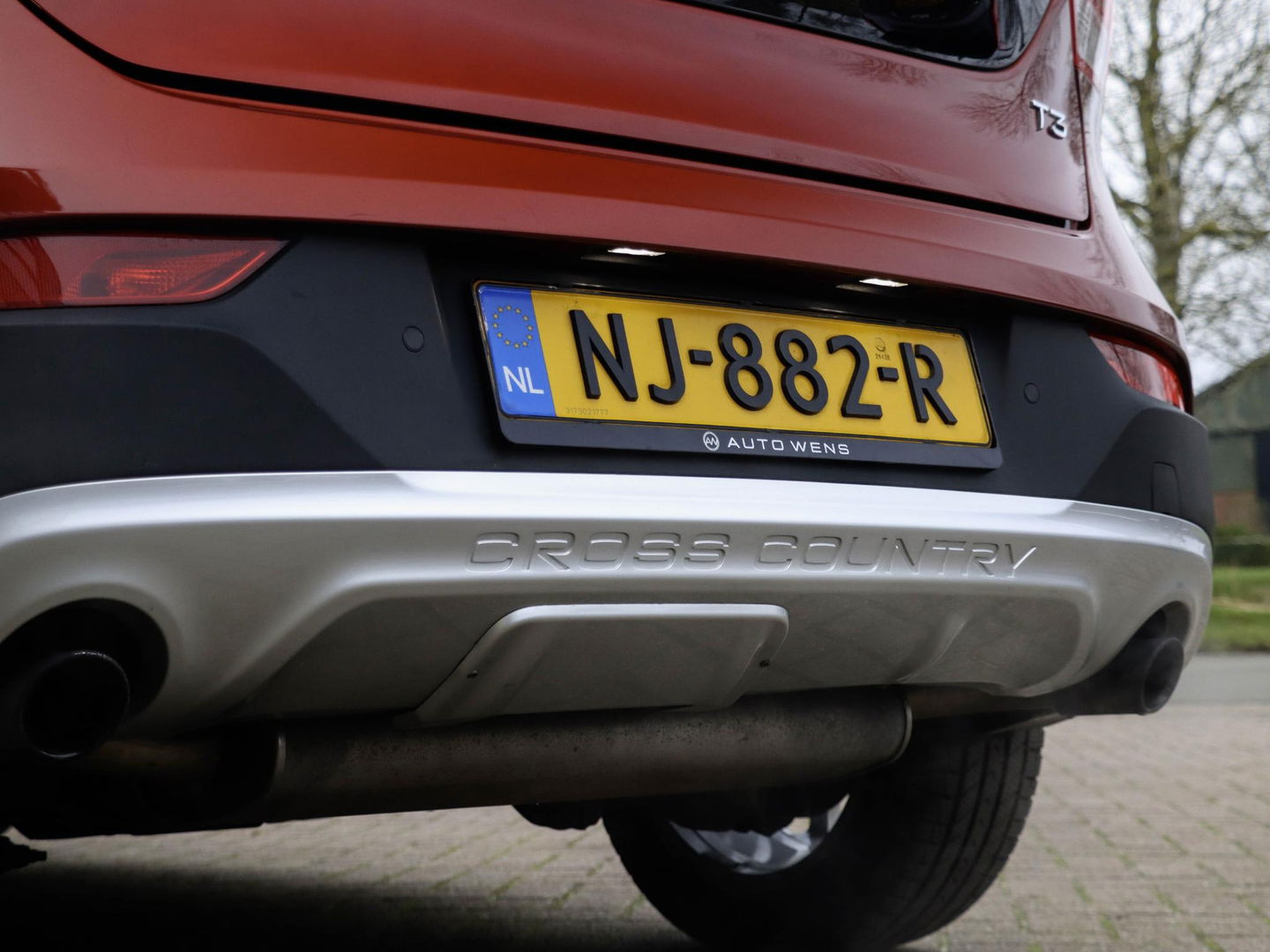 Volvo V40 Cross Country 2.0 T3 Nordic+ 150pk Leer Pano Trekhaak Memory