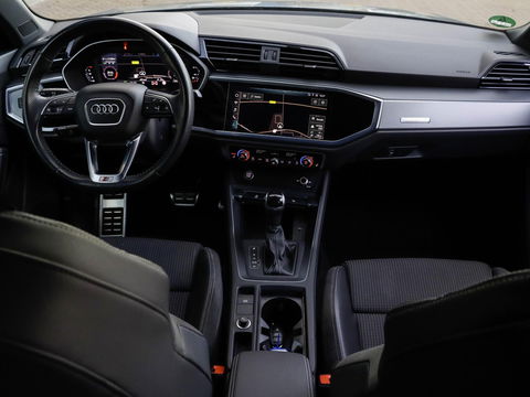 Audi Q3 40 TFSI 190pk Quattro Aut. S line Trekhaak wegkl. Sfeerverl. Virtual Cockpit