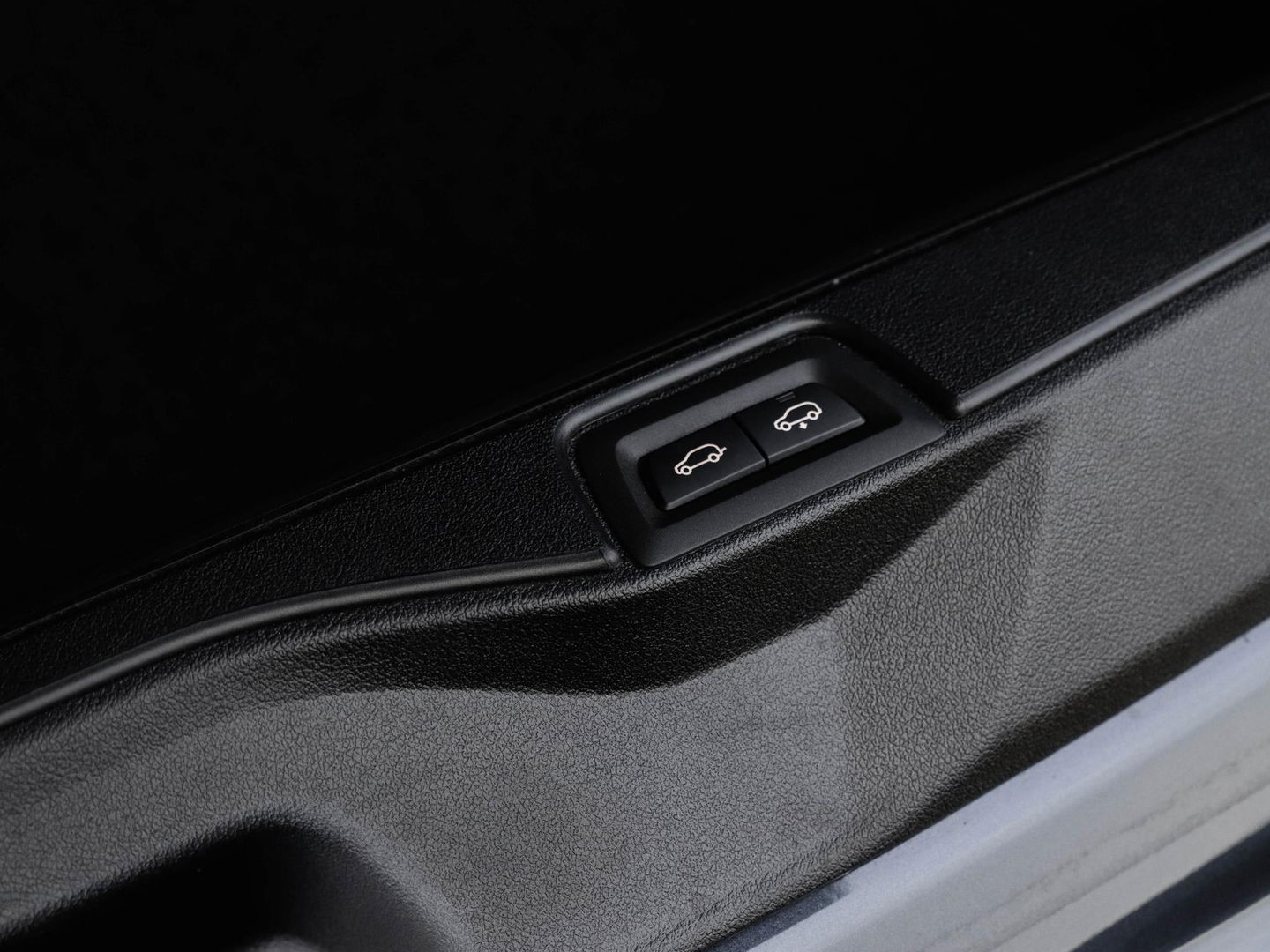 BMW X5 xDrive45e M Sport Lucht Pano 22” Laser Zw. hemel Adaptive Cruise