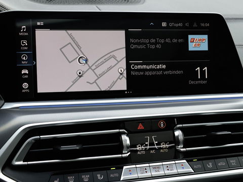 BMW X5 xDrive45e M Sport Lucht Pano 22” Laser Zw. hemel Adaptive Cruise