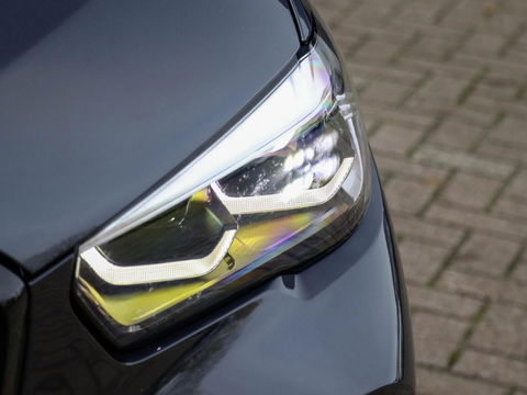 BMW X5 xDrive45e M Sport Lucht Pano 22” Laser Zw. hemel Adaptive Cruise