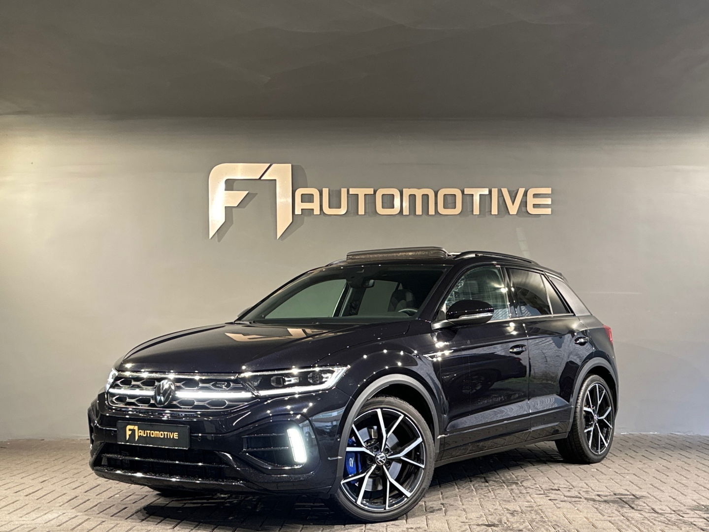 Volkswagen T-Roc R 2.0 TSI 4M Pano|Beats|Keyless|IQ|Camera