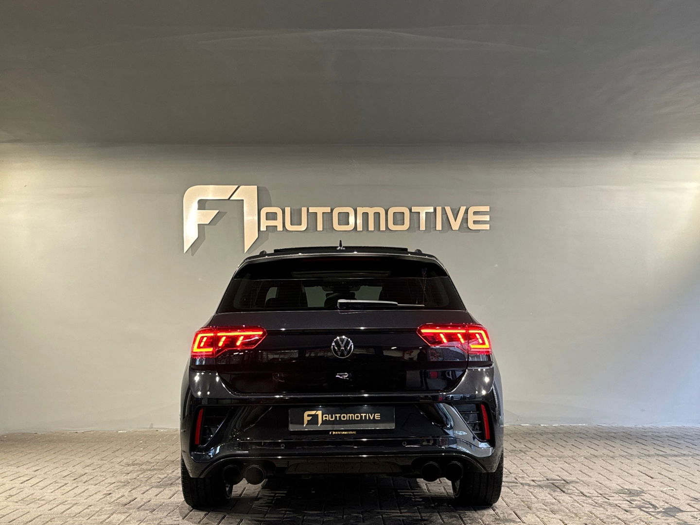Volkswagen T-Roc R 2.0 TSI 4M Pano|Beats|Keyless|IQ|Camera