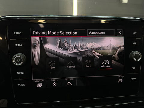 Volkswagen T-Roc R 2.0 TSI 4M Pano|Beats|Keyless|IQ|Camera