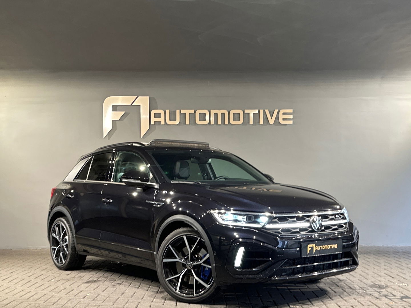 Volkswagen T-Roc R 2.0 TSI 4M Pano|Beats|Keyless|IQ|Camera
