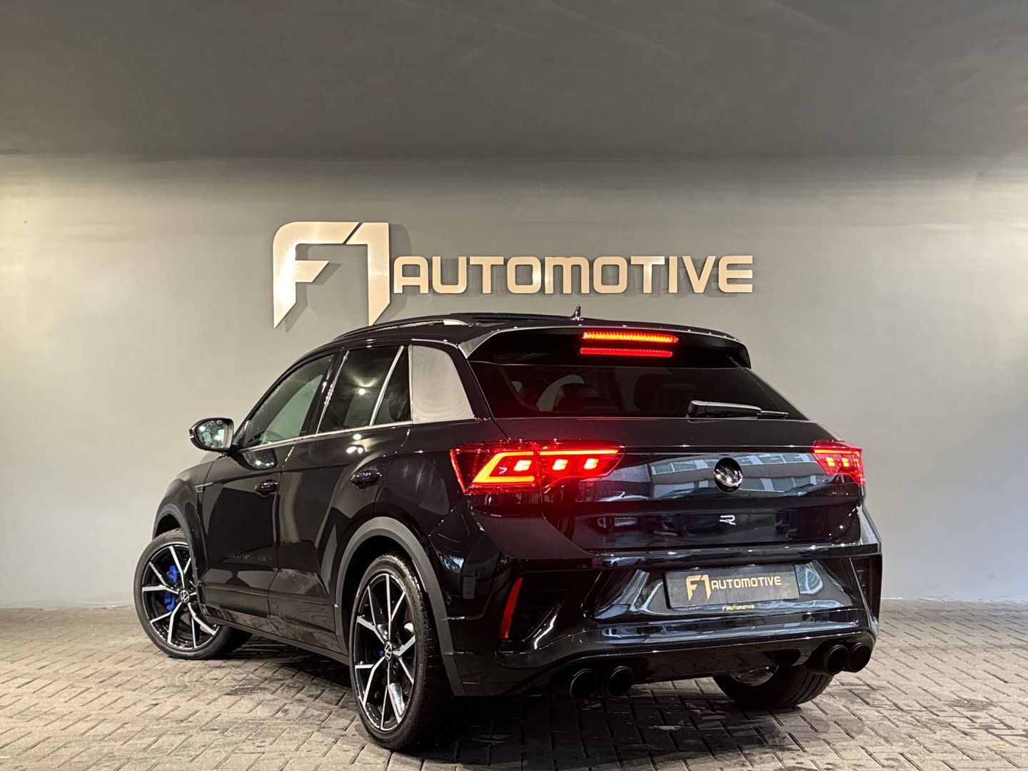 Volkswagen T-Roc R 2.0 TSI 4M Pano|Beats|Keyless|IQ|Camera