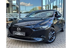 Mazda 3 2.5 E-SA-G TAKUMI AUTOMAAT NAVI HEADUP PDC-CAMERA.