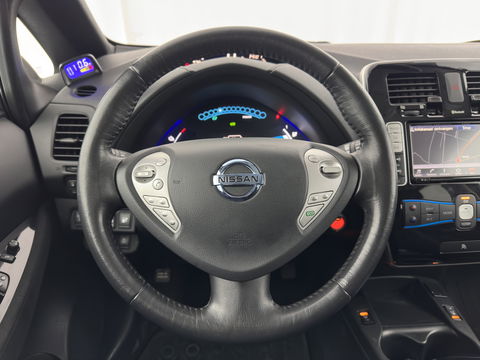 Nissan Leaf Acenta 30 kWh *NAVI-FULLMAP | MICROFIBRE | DAB | CAMERA | ECC | CRUISE | DIGI-COCKPIT | HEATED- COMFORTSEATS | PRIVACY-GLASS | 16"ALU*