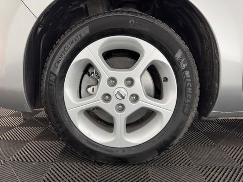 Nissan Leaf Acenta 30 kWh *NAVI-FULLMAP | MICROFIBRE | DAB | CAMERA | ECC | CRUISE | DIGI-COCKPIT | HEATED- COMFORTSEATS | PRIVACY-GLASS | 16"ALU*