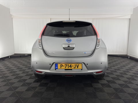 Nissan Leaf Acenta 30 kWh *NAVI-FULLMAP | MICROFIBRE | DAB | CAMERA | ECC | CRUISE | DIGI-COCKPIT | HEATED- COMFORTSEATS | PRIVACY-GLASS | 16"ALU*