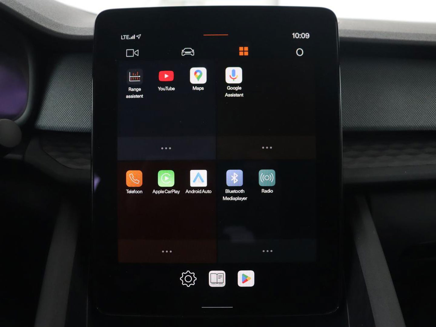 Polestar 2 Standard Range Single Motor 63kWh | 360 Camera | Stoelverwarming | Adaptive cruise | Carplay | Park Assist | 19'' | Keyless | Full LED | Digital Cockpit | DAB