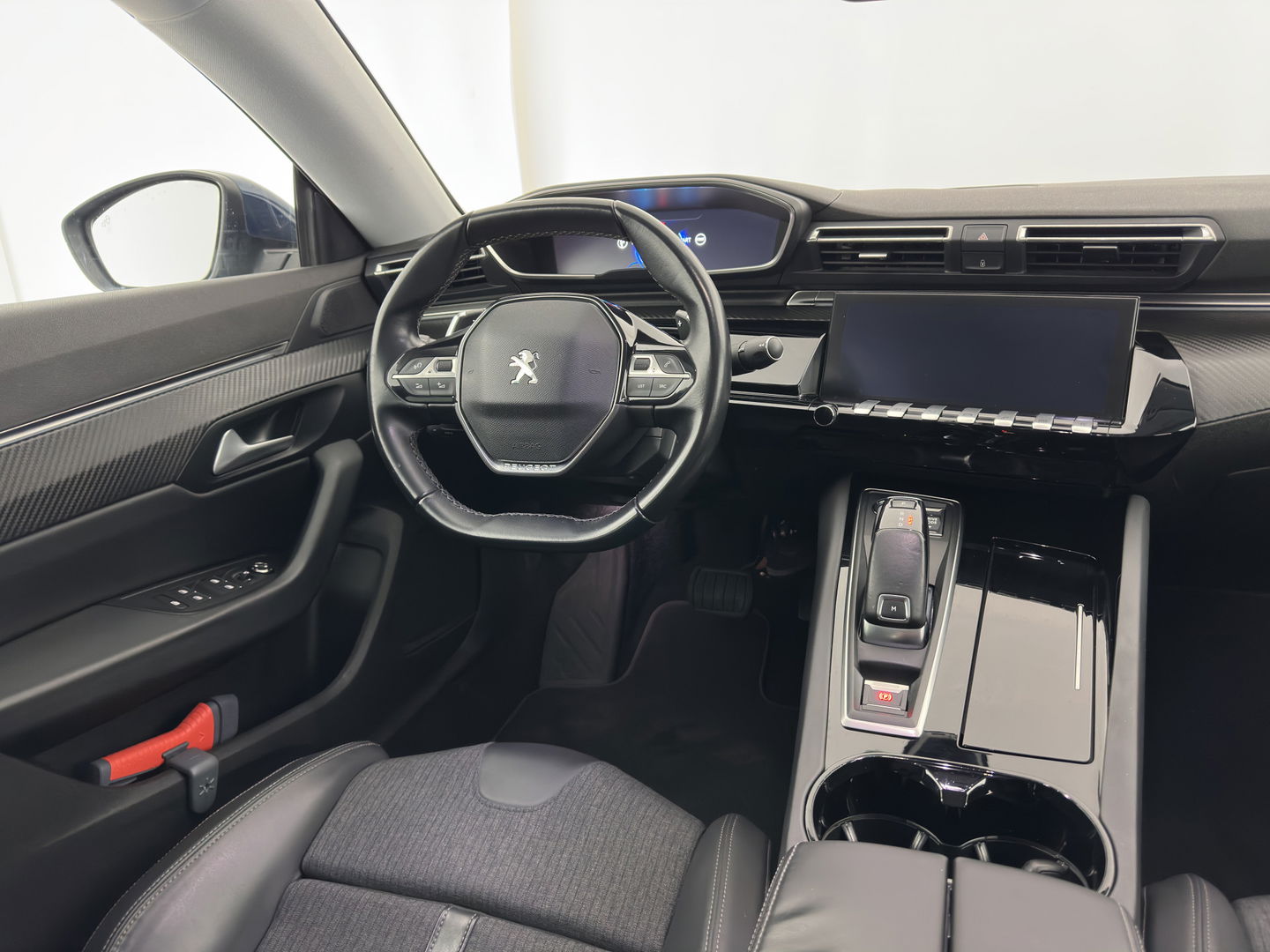 Peugeot 508 1.6 PureTech Blue Lease Allure (INCL-BTW) *LEATHER-FABRIC | FULL-LED | DIGI-COCKPIT | KEYLESS | BLIND-SPOT | CAMERA | PRIVACY-GLASS | HEATED-SPORTSEATS | DAB | NAVI-FULLMAP | 18''ALU*