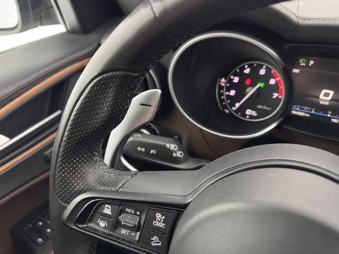 Alfa Romeo Stelvio 2.0 T AWD B-Tech Business Edition Aut. *PANO | LUXURY-LEATHER | XENON | ADAPTIVE-CRUISE | MEMORY-PACK | BLIND-SPOT | HEATED-COMFPRTSEATS | CAMERA | DAB+ | KEYLESS | SHIFT-PADDLES | PRIVACY-GLASS | NAVI-FULLMAP | TOWBAR | 20''