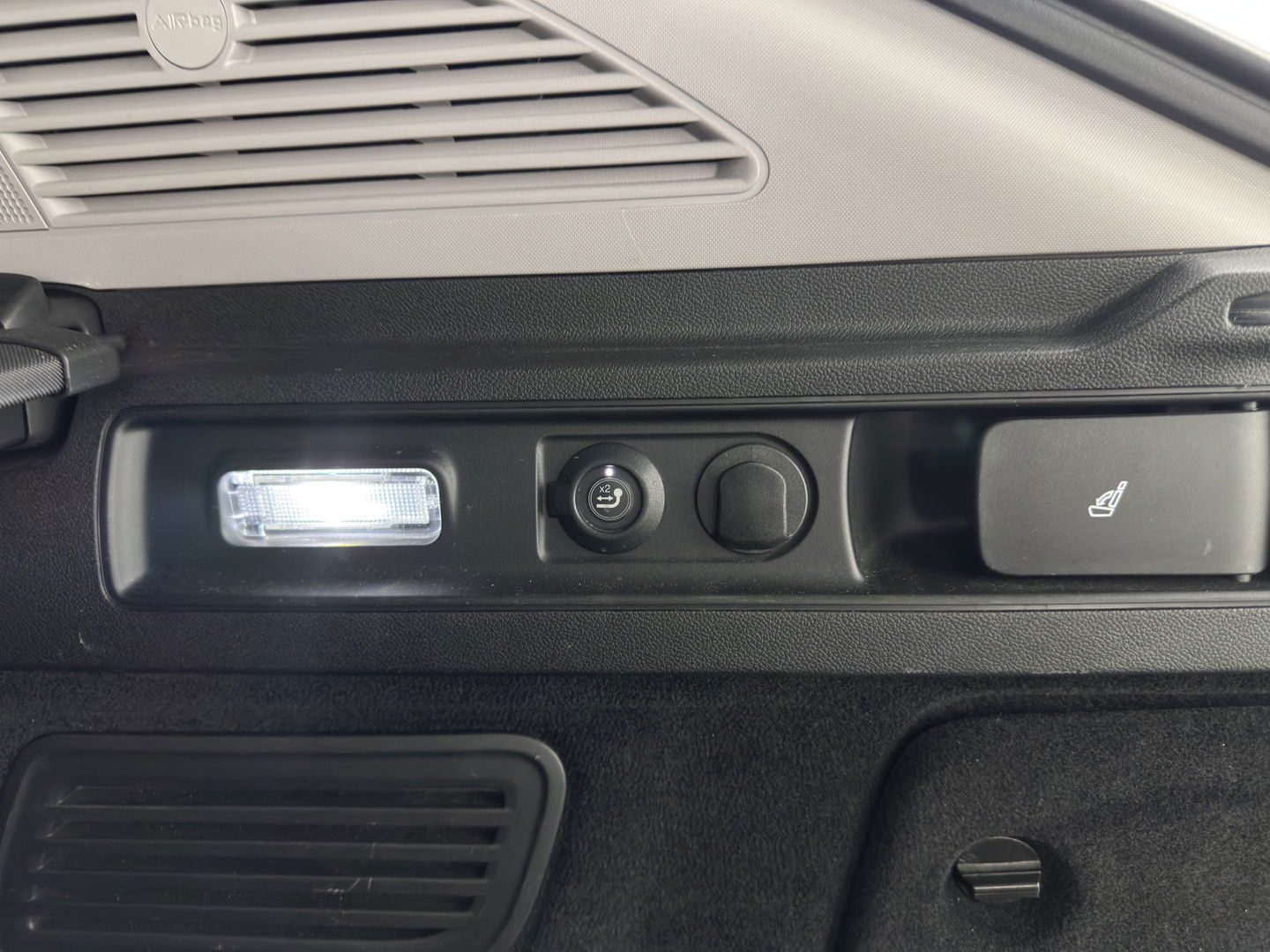 Alfa Romeo Stelvio 2.0 T AWD B-Tech Business Edition Aut. *PANO | LUXURY-LEATHER | XENON | ADAPTIVE-CRUISE | MEMORY-PACK | BLIND-SPOT | HEATED-COMFPRTSEATS | CAMERA | DAB+ | KEYLESS | SHIFT-PADDLES | PRIVACY-GLASS | NAVI-FULLMAP | TOWBAR | 20''