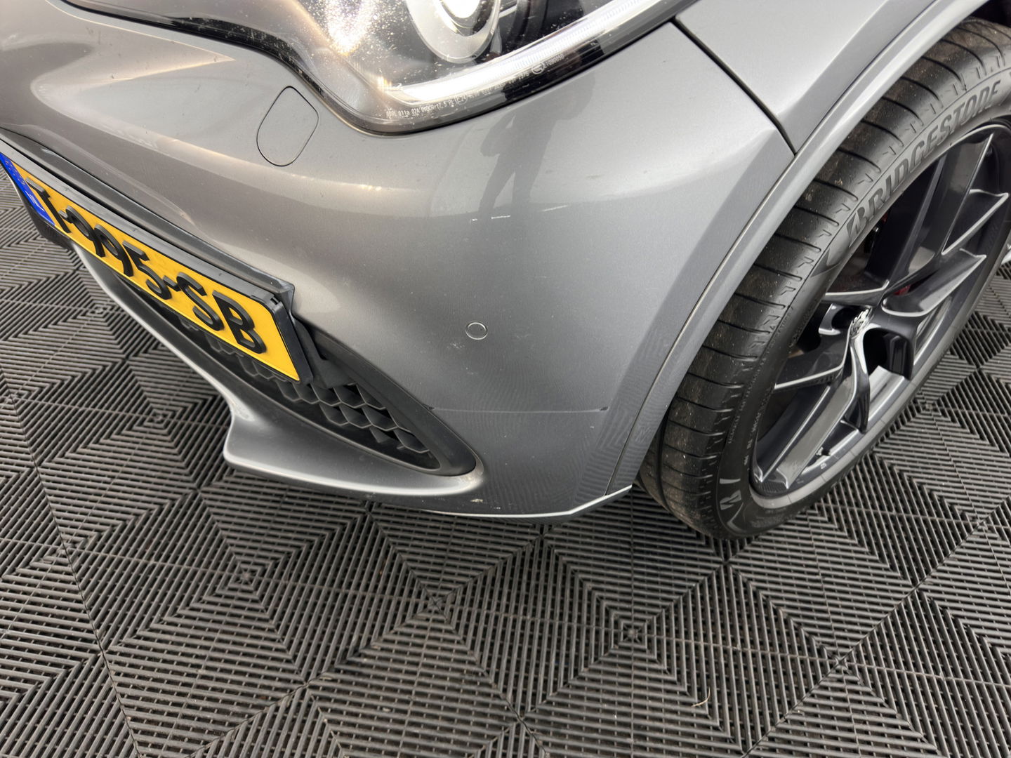 Alfa Romeo Stelvio 2.0 T AWD B-Tech Business Edition Aut. *PANO | LUXURY-LEATHER | XENON | ADAPTIVE-CRUISE | MEMORY-PACK | BLIND-SPOT | HEATED-COMFPRTSEATS | CAMERA | DAB+ | KEYLESS | SHIFT-PADDLES | PRIVACY-GLASS | NAVI-FULLMAP | TOWBAR | 20''