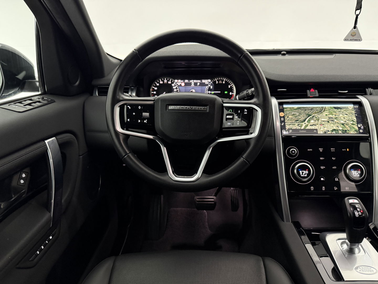 Land Rover Discovery Sport P300e 1.5 R-Dynamic HSE | Pano | Memory | 360° CAM | Virtual | Adap. Cruise | Trekh. | Carplay | Leder