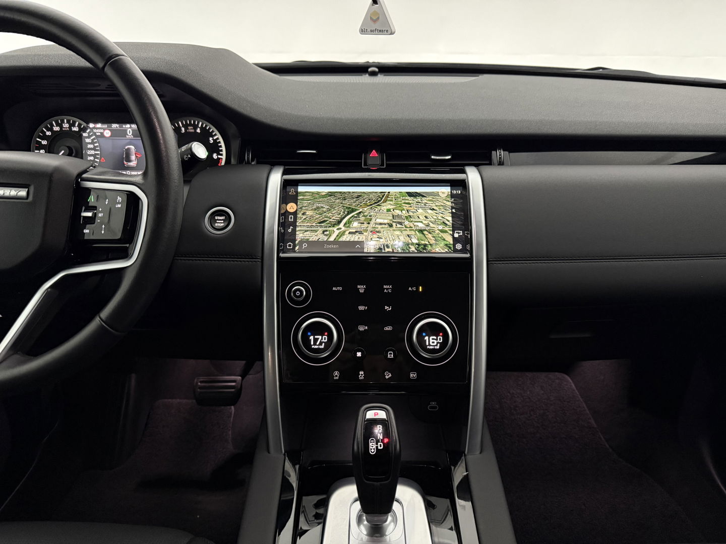 Land Rover Discovery Sport P300e 1.5 R-Dynamic HSE | Pano | Memory | 360° CAM | Virtual | Adap. Cruise | Trekh. | Carplay | Leder