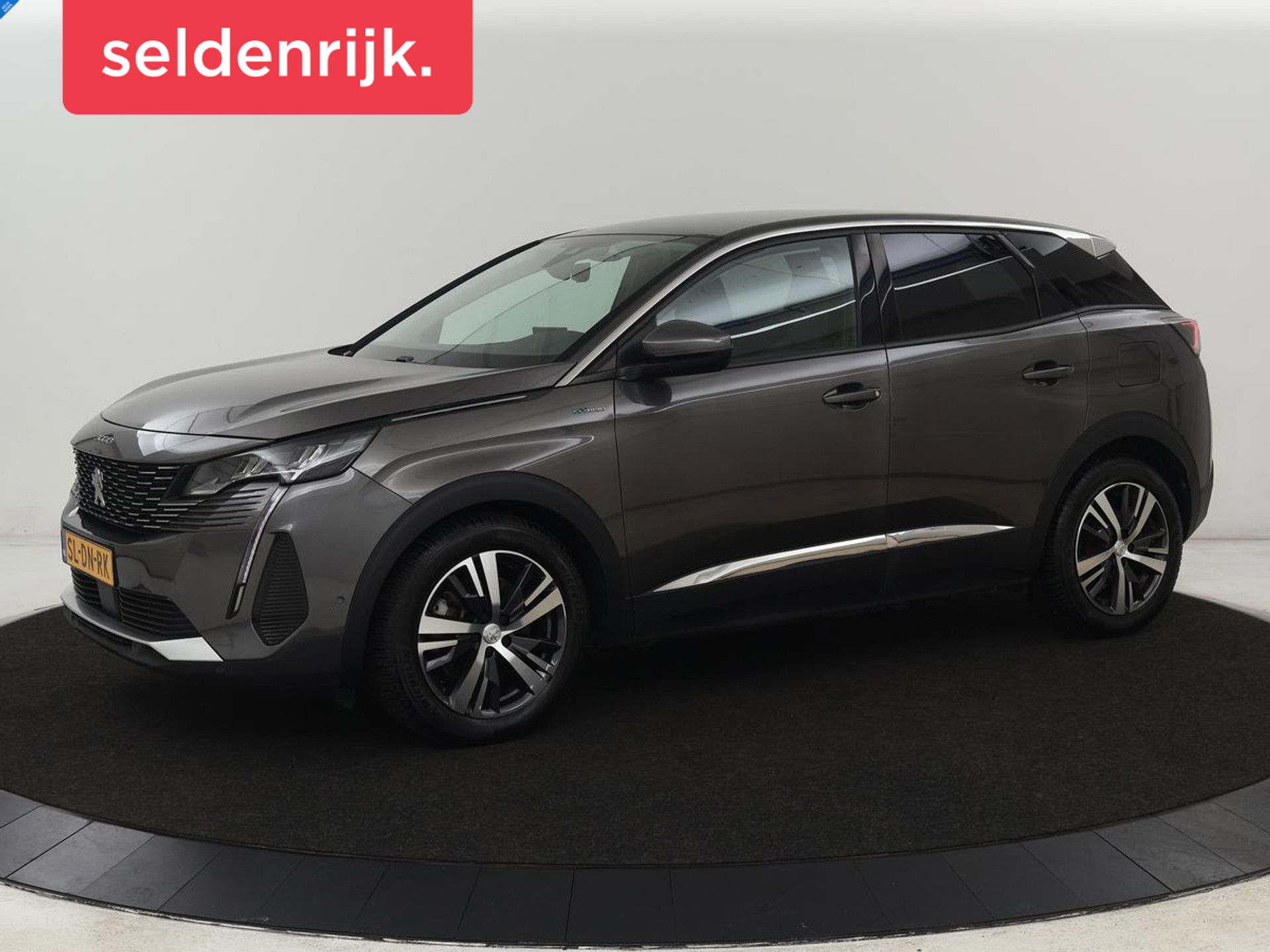 Peugeot 3008 1.6 HYbrid 225 Allure