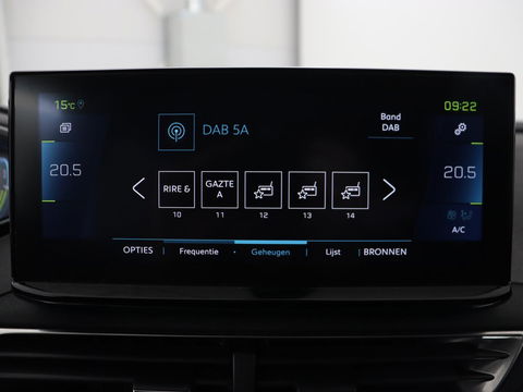 Peugeot 3008 1.6 HYbrid 225 Allure