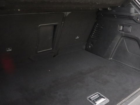 Peugeot 3008 1.6 HYbrid 225 Allure