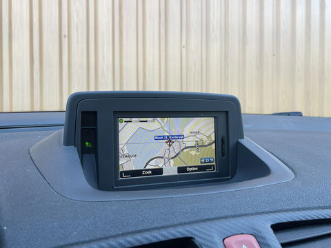 Renault Mégane 1.5 dCi Bose Handel/Export | Airco | Navigatie | Radio CD | Lichtmetaal 16 '' | Trekhaak |