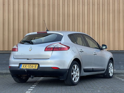 Renault Mégane 1.5 dCi Bose Handel/Export | Airco | Navigatie | Radio CD | Lichtmetaal 16 '' | Trekhaak |