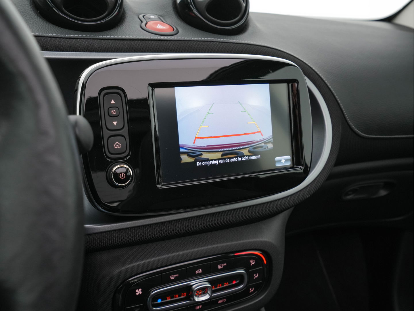 Smart Fortwo cabrio EQ BRABUS Style 18 kWh [ 3-Fase ] *LUXURY-LEATHER | HEATED-SPORTSEATS | NAVI-FULLMAP | CAMERA | DAB+ | AIRCO | PDC | CRUISE | 16''ALU*