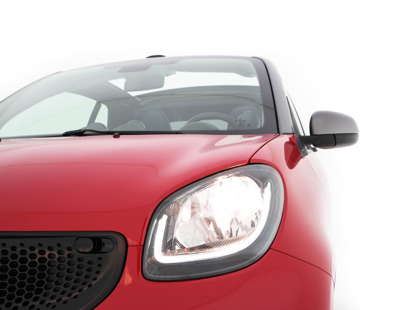 Smart Fortwo cabrio EQ BRABUS Style 18 kWh [ 3-Fase ] *LUXURY-LEATHER | HEATED-SPORTSEATS | NAVI-FULLMAP | CAMERA | DAB+ | AIRCO | PDC | CRUISE | 16''ALU*