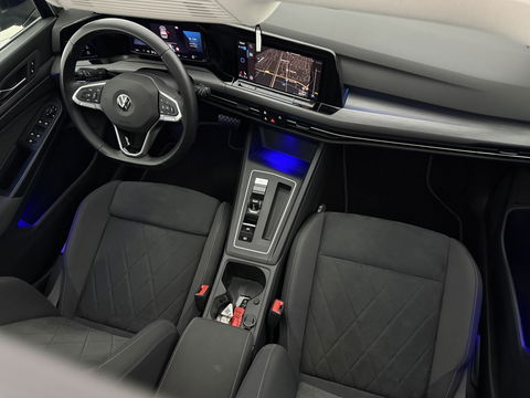 Volkswagen Golf 1.5 eTSI Style | Pano | Virtual | HuD | Camera | Carplay | Adap. Cruise | Memory | NAP