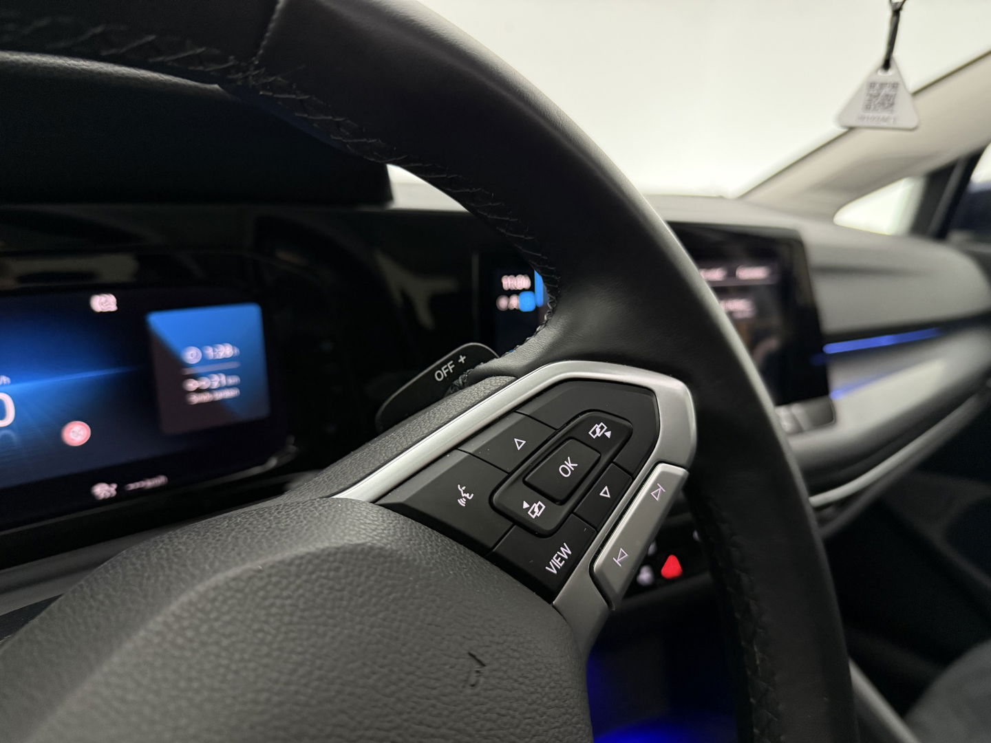 Volkswagen Golf 1.5 eTSI Style | Pano | Virtual | HuD | Camera | Carplay | Adap. Cruise | Memory | NAP