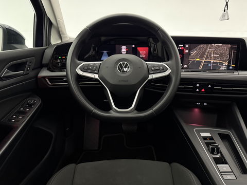 Volkswagen Golf 1.5 eTSI Style | Pano | Virtual | HuD | Camera | Carplay | Adap. Cruise | Memory | NAP