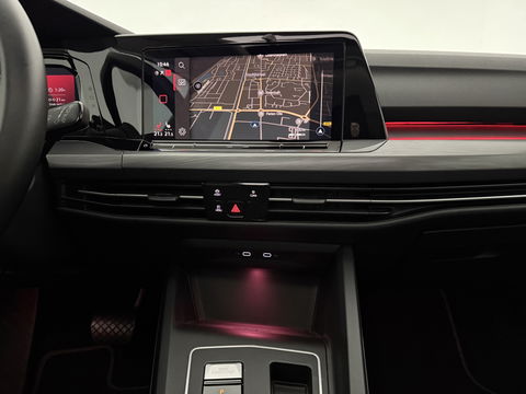 Volkswagen Golf 1.5 eTSI Style | Pano | Virtual | HuD | Camera | Carplay | Adap. Cruise | Memory | NAP