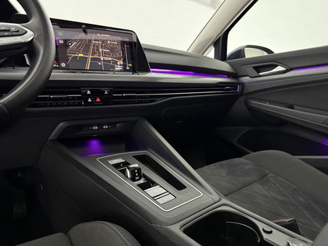 Volkswagen Golf 1.5 eTSI Style | Pano | Virtual | HuD | Camera | Carplay | Adap. Cruise | Memory | NAP