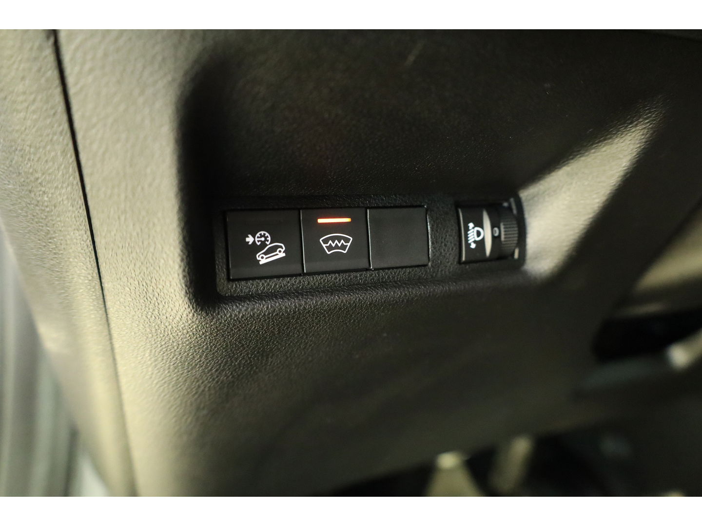 Jeep Avenger Longitude 54 kWh | Cruise Control | All Season | Apple CarPlay & Android Auto | Stoelverw. | PDC+ A |