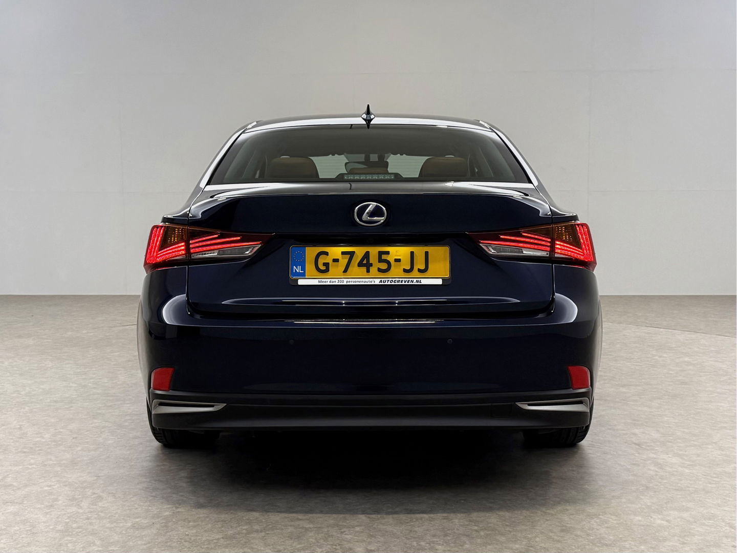 Lexus IS 300 300h Hybrid Sport Edition | Camera | Cruise | LED | Navi | Parkeersens. | NAP