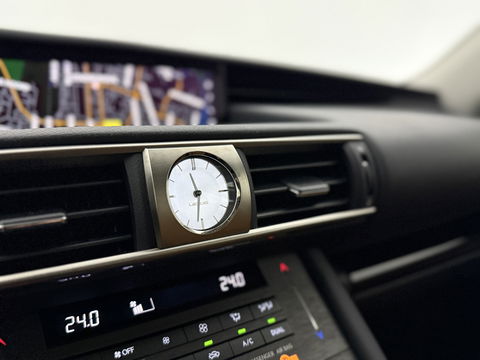 Lexus IS 300 300h Hybrid Sport Edition | Camera | Cruise | LED | Navi | Parkeersens. | NAP