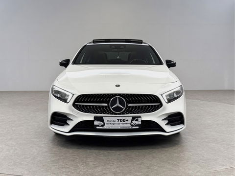 Mercedes-Benz A-Klasse 180 AMG | Pano | Virtual | Camera | Trekh. | Cruise | Stoelverw. | Navi | NAP