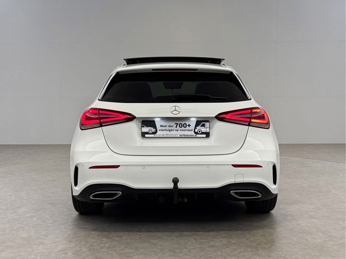 Mercedes-Benz A-Klasse 180 AMG | Pano | Virtual | Camera | Trekh. | Cruise | Stoelverw. | Navi | NAP