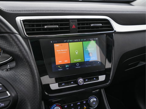 MG ZS EV Luxury 45 kWh (INCL.BTW) Aut. *PANO | LEATHER | CCS-FASTLOADER | KEYLESS | NAVI-FULLMAP | ADAPTIVE-CRUISE | CAMERA | HEATED-SPORTSEATS | CARPLAY | BLINDSPOT | DAB | LANE-ASSIST | PRIVACY-GLASS | 17''ALU*