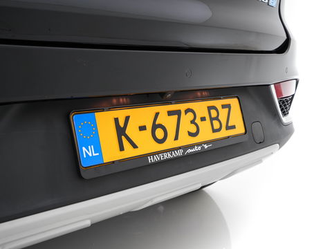 MG ZS EV Luxury 45 kWh (INCL.BTW) Aut. *PANO | LEATHER | CCS-FASTLOADER | KEYLESS | NAVI-FULLMAP | ADAPTIVE-CRUISE | CAMERA | HEATED-SPORTSEATS | CARPLAY | BLINDSPOT | DAB | LANE-ASSIST | PRIVACY-GLASS | 17''ALU*