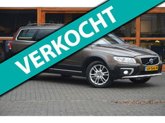 Volvo XC70 D5 AWD Classic Edition | 5 Cilinder | Camera | Trekhaak 2100KG | Stoelverwarming | Standkachel | VOC |