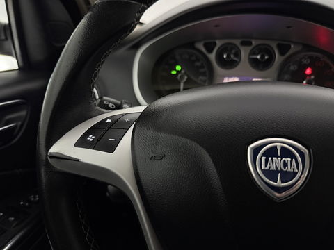 Lancia Delta 1.4-16V Oro | Clima | Cruise | Navi | Parkeersensoren | NAP