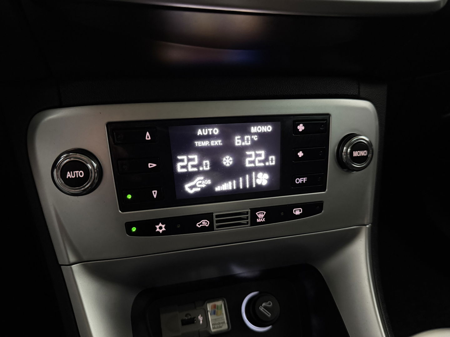 Lancia Delta 1.4-16V Oro | Clima | Cruise | Navi | Parkeersensoren | NAP