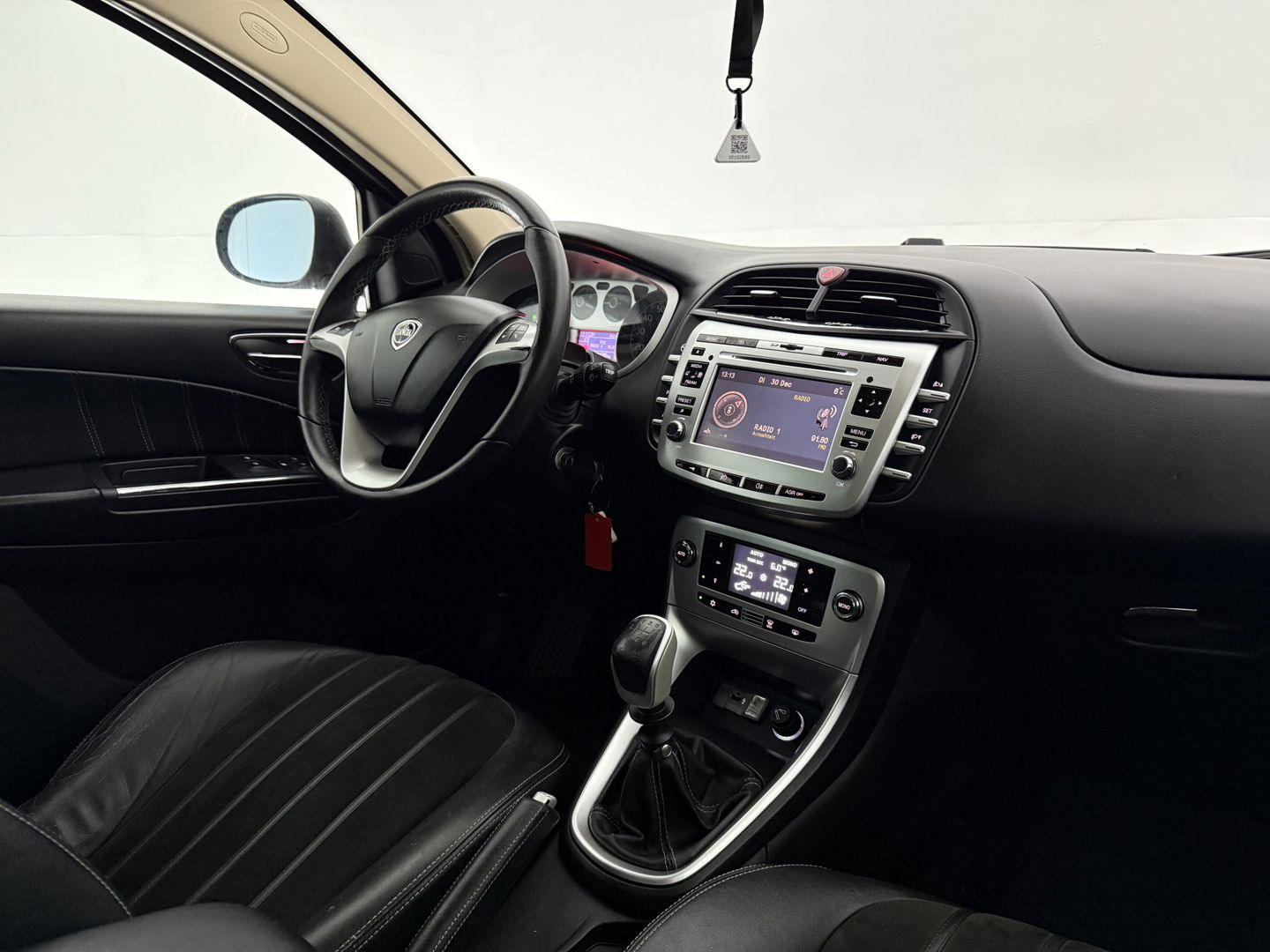 Lancia Delta 1.4-16V Oro | Clima | Cruise | Navi | Parkeersensoren | NAP